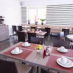 Szálloda Aristo Stuttgart Airport-messe 3*