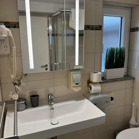 Aristo Stuttgart Airport-messe 3*