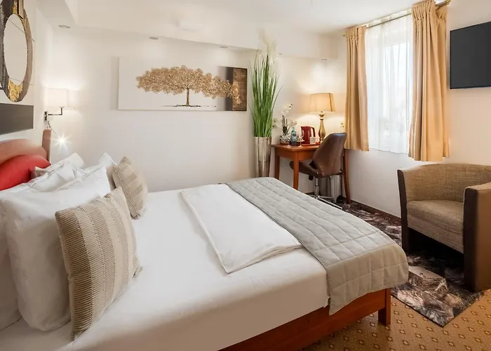 Aristo Stuttgart Airport-messe 3*