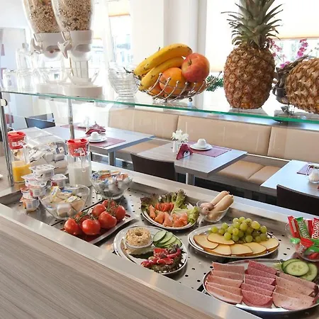 Aristo Hotel 3*